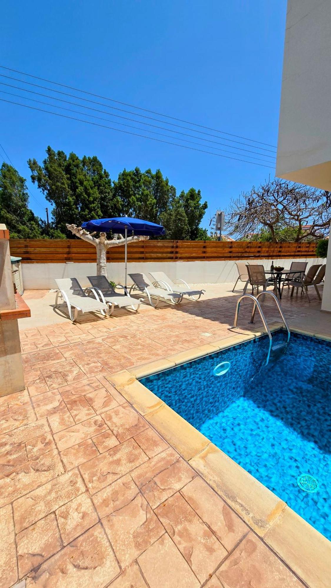 Villa Alkioni 31 Paralimni Exterior photo