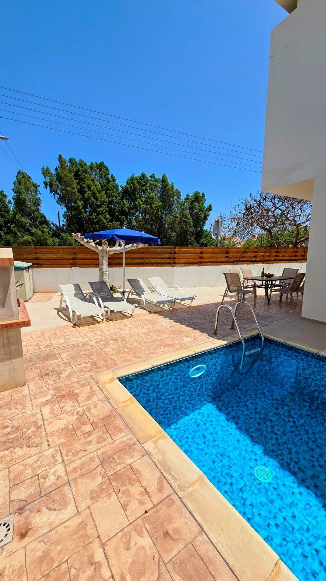Villa Alkioni 31 Paralimni Exterior photo